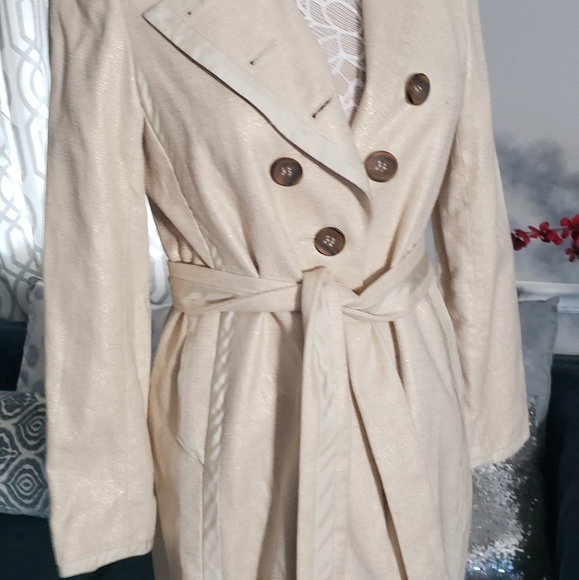 3.1 Philip Lim Trench Coat! Beautiful details - Picture 3 of 6